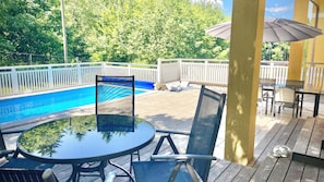 Outdoor dining - Vrbo Property (Velden am Wörthersee)
