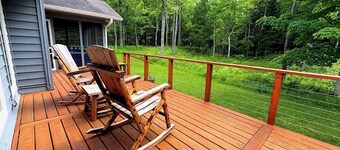 Middle Road Retreat On Madeline Island