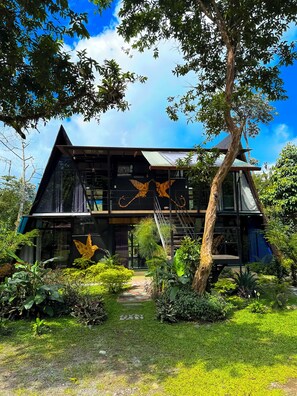 Exterior - Suites Casa Colibrí (Mindo)