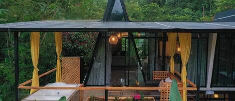Suite Deluxe, vista a la montaña | Terraza o patio