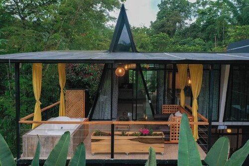 Suites Casa Colibrí