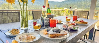 Mountain Daddies Bed & Breakfast