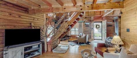 TV, fireplace, offices