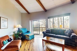 TV, offices