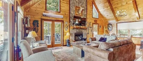 TV, fireplace, offices