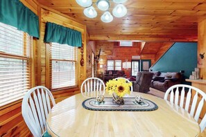 Dining - Our Mountain Blessing (Blairsville)