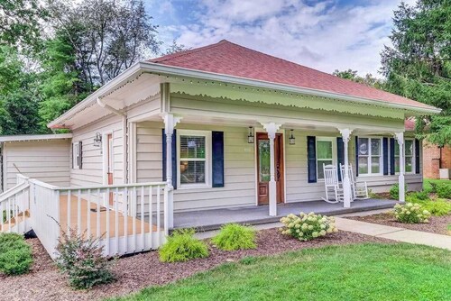 Chattahoochee Retreat