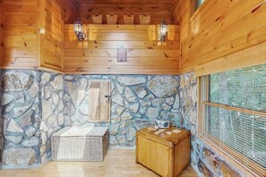 Interior - Time Out Blue Ridge - Hot tub (Blue Ridge)
