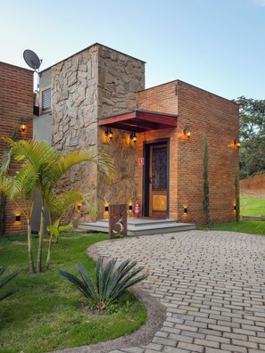 Exterior - Fruto Vermelho Pousada (São Raimundo da Pedra Menina)