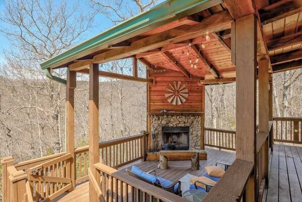 Property grounds - Amy Creek Cabin Stay (Ellijay)