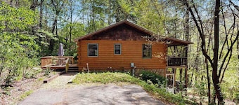 Bear Paw Cabin Retreat