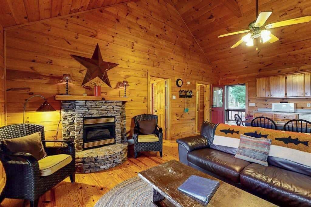 TV, fireplace, stereo, offices