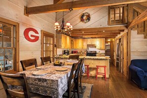 Dining - Belle Ridge Getaways (Blue Ridge)