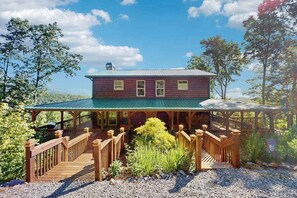 Exterior - Starry Skies and Fireflies (Ellijay)