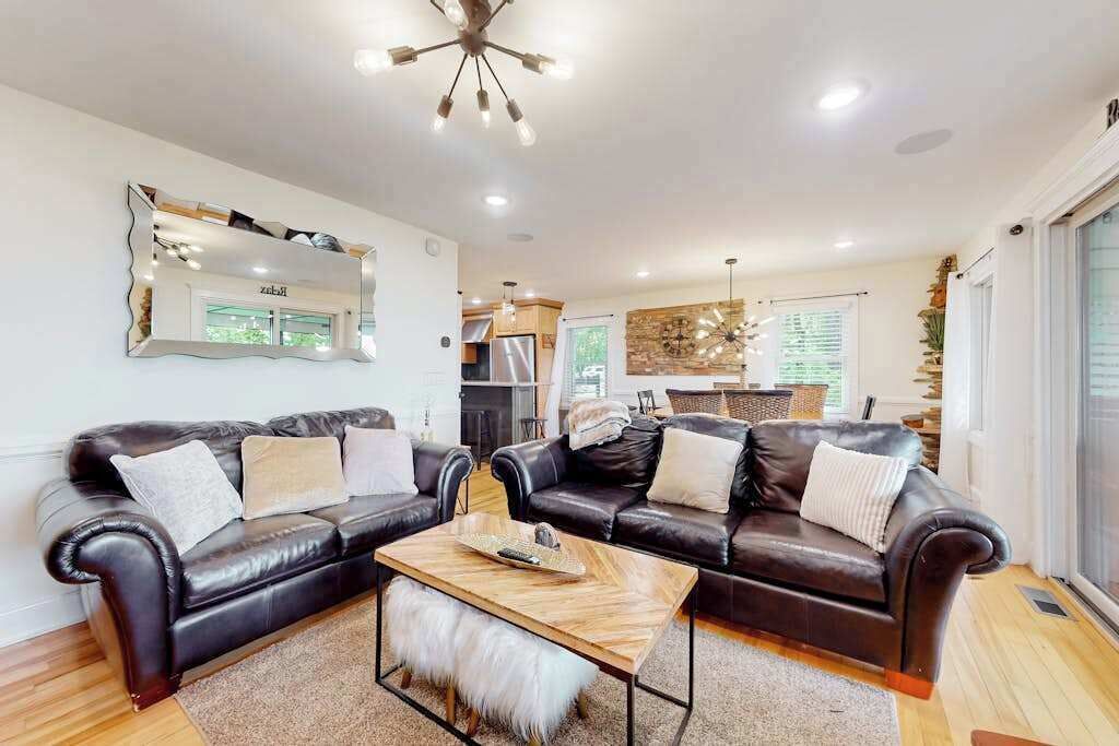 Ivy Mountain Top Stay - Hiawassee, GA