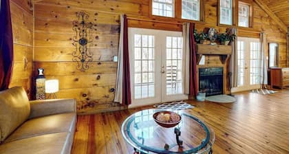 Country Cottage Cabin