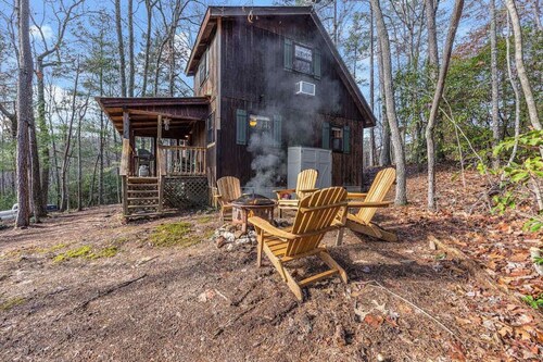 Hillside Hideaway Stay