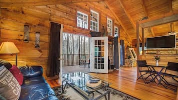 TV, fireplace, DVD player, offices