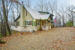 Exterior - Playing Hooky Getaway (Blairsville)