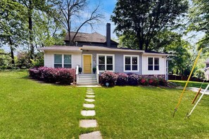 Exterior - Hello Sunshine Atlanta (Atlanta)