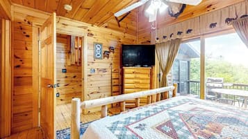 Tabla de planchar con plancha, wifi y ropa de cama
