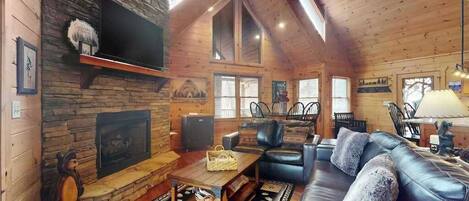 TV, fireplace, offices