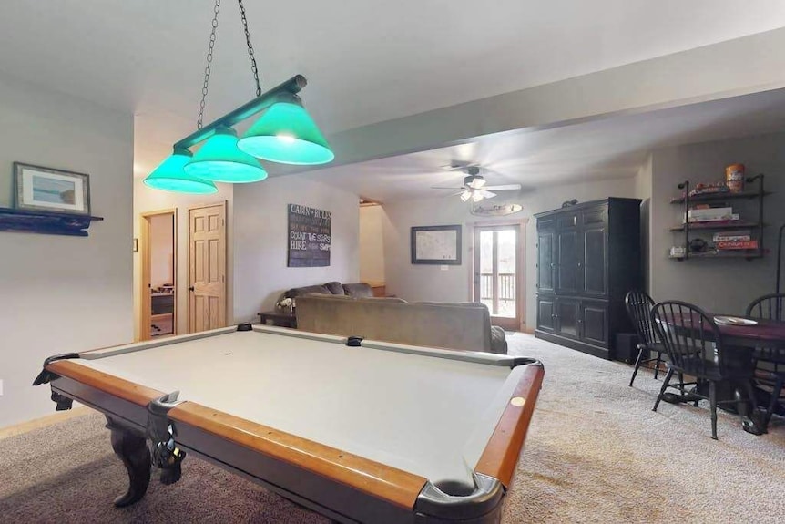 Blue Ridge Bear Bungalow - Blue Ridge, GA