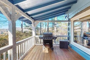 Property grounds - Treehouse Retreat Stay (Sky Valley)