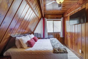 WiFi, bed sheets