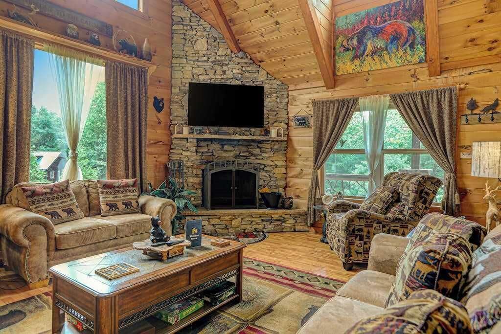 Panoramic View Cabin - Cleveland, GA