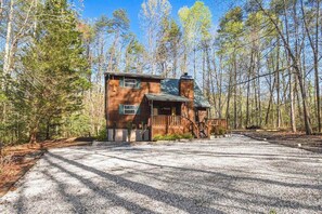 Exterior - Black Bear Haus Stay (Sautee Nacoochee)