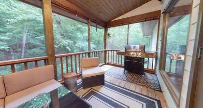 Creekside Getaway Now