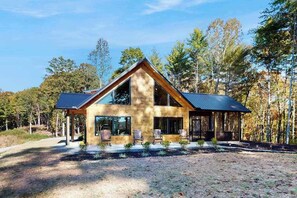 Exterior - Spur n Arrow Cabin Stay (Morganton)