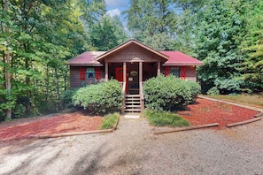 Exterior - Lazy Acres Cabin Sautee (Sautee Nacoochee)
