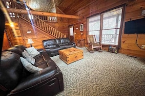 TV, fireplace, DVD player, stereo - Best Kept Secret Stay (Blue Ridge)
