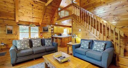 Lucille's Creekside Hideaway