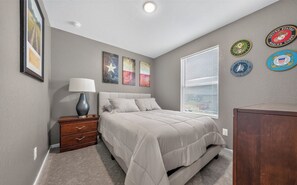 Iron/ironing board, WiFi, bed sheets - Luxury Stay in Converse – Minutes from San Antonio (Converse)