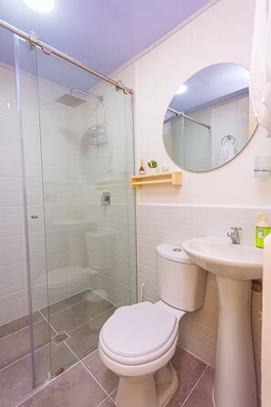 Towels, soap, toilet paper - Luxury loft near the San Javier Metro station, in a central location (Medellín)