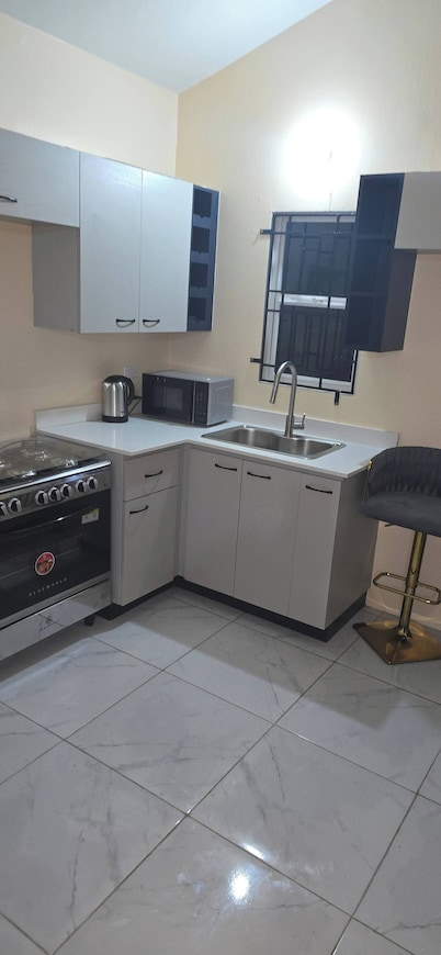 Zim Oasis Portmore st Catherine