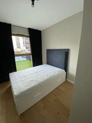 Iron/ironing board, WiFi - Apartament Szmaragdowy in Wrocław (Wrocław)