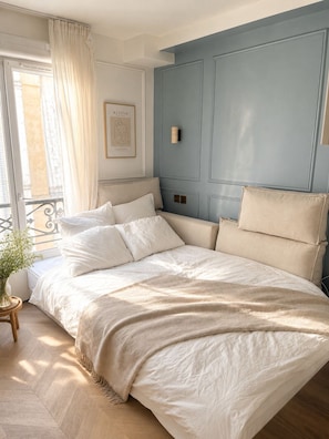 Room - Central Paris Apartment near Opéra & Galeries Lafayette (Paris)