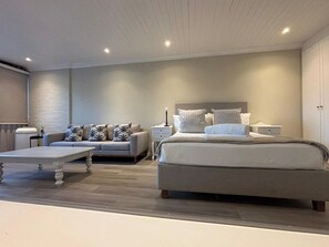 Room - Cosy Central Studio for Two — Free Parking & WiFi (Stellenbosch)