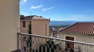 Classic Room, City View | Property grounds