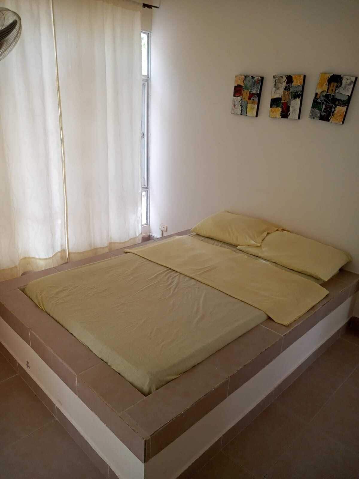 Cabaña Bosque | Edredón, wifi gratis y ropa de cama 