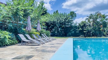 Piscine extérieure