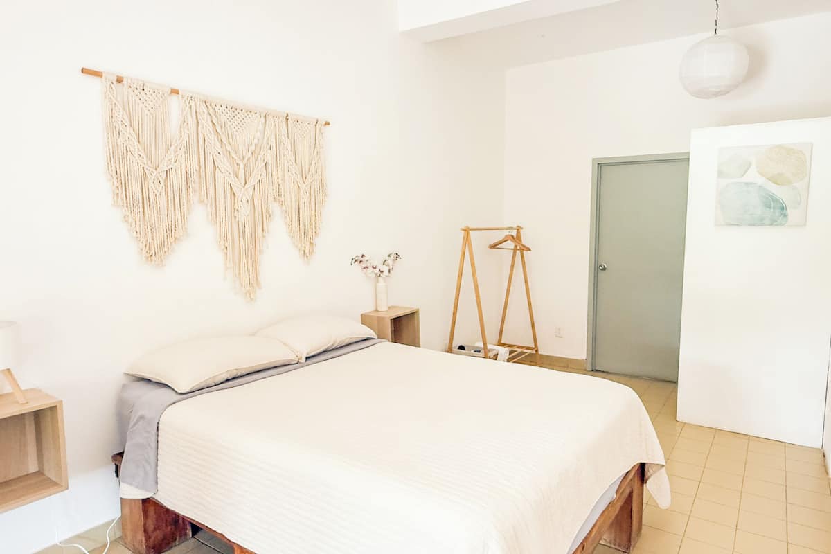 Junior Double Room | Free WiFi, individually decorated, individually furnished