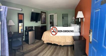 Town & Country Motel