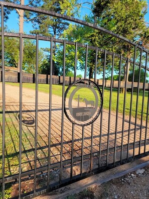 Property grounds - "The Cabin on Heaven's Hill"
Sponsored by Morning Glory Ranch, a 501c3 charity. (Nacogdoches)