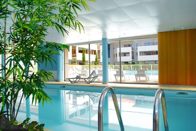À 200 m de la plage et du golf | Piscines | Sauna