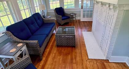 The Country Farmhouse offers five bedrooms and is located in peaceful location.
